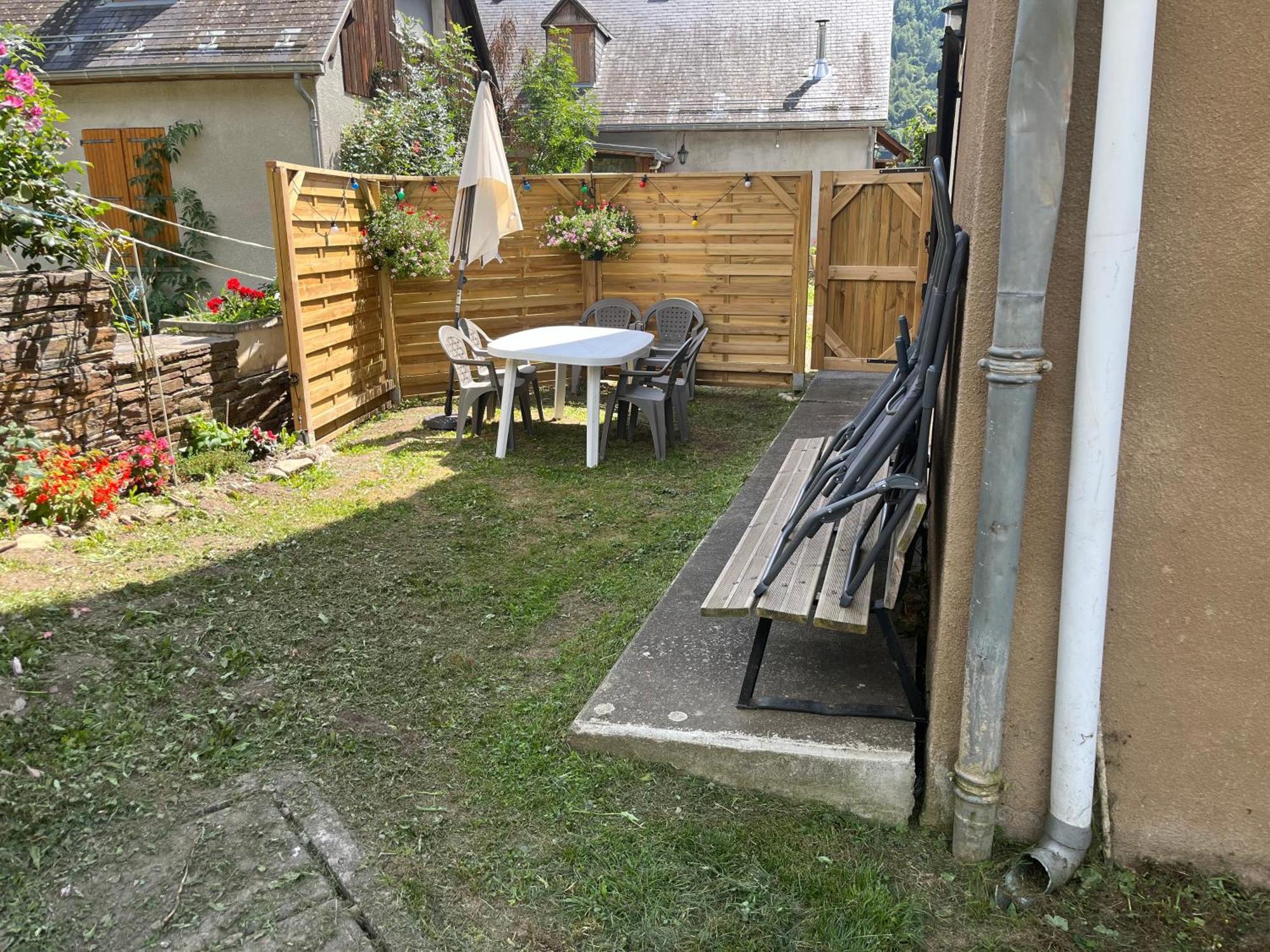 Chez Didi Apartment Castillon-de-Larboust Exterior photo